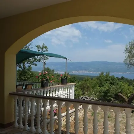 Hilltop Villa Risika Exterior photo