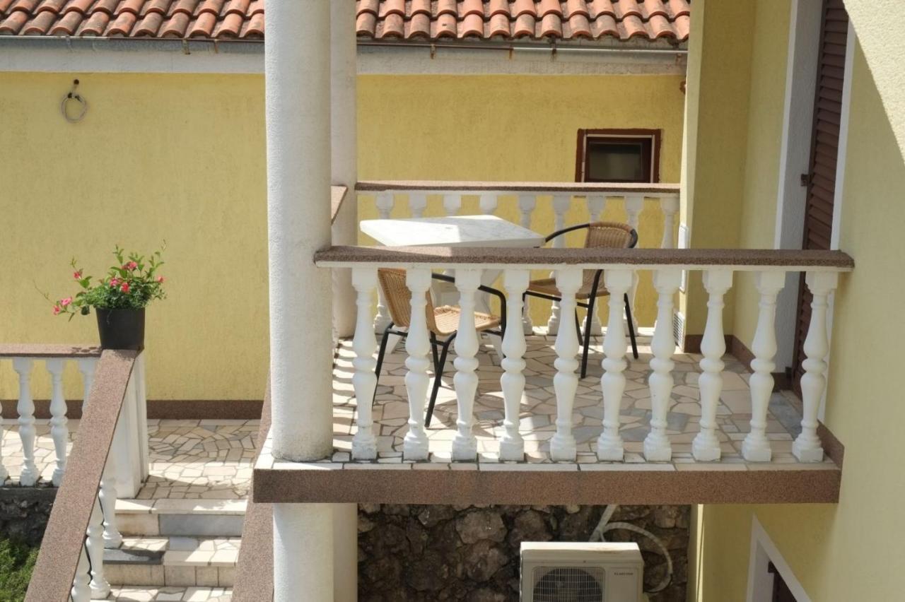 Apartment Hilltop Risika