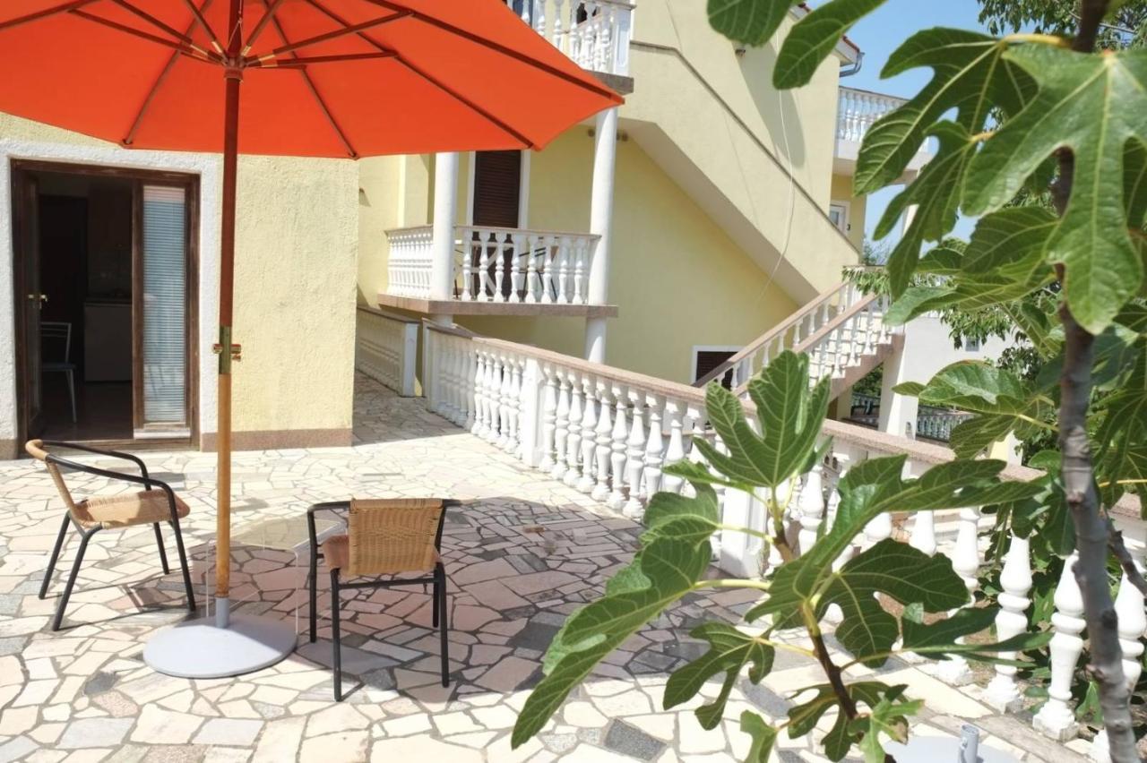 Apartment Hilltop Risika