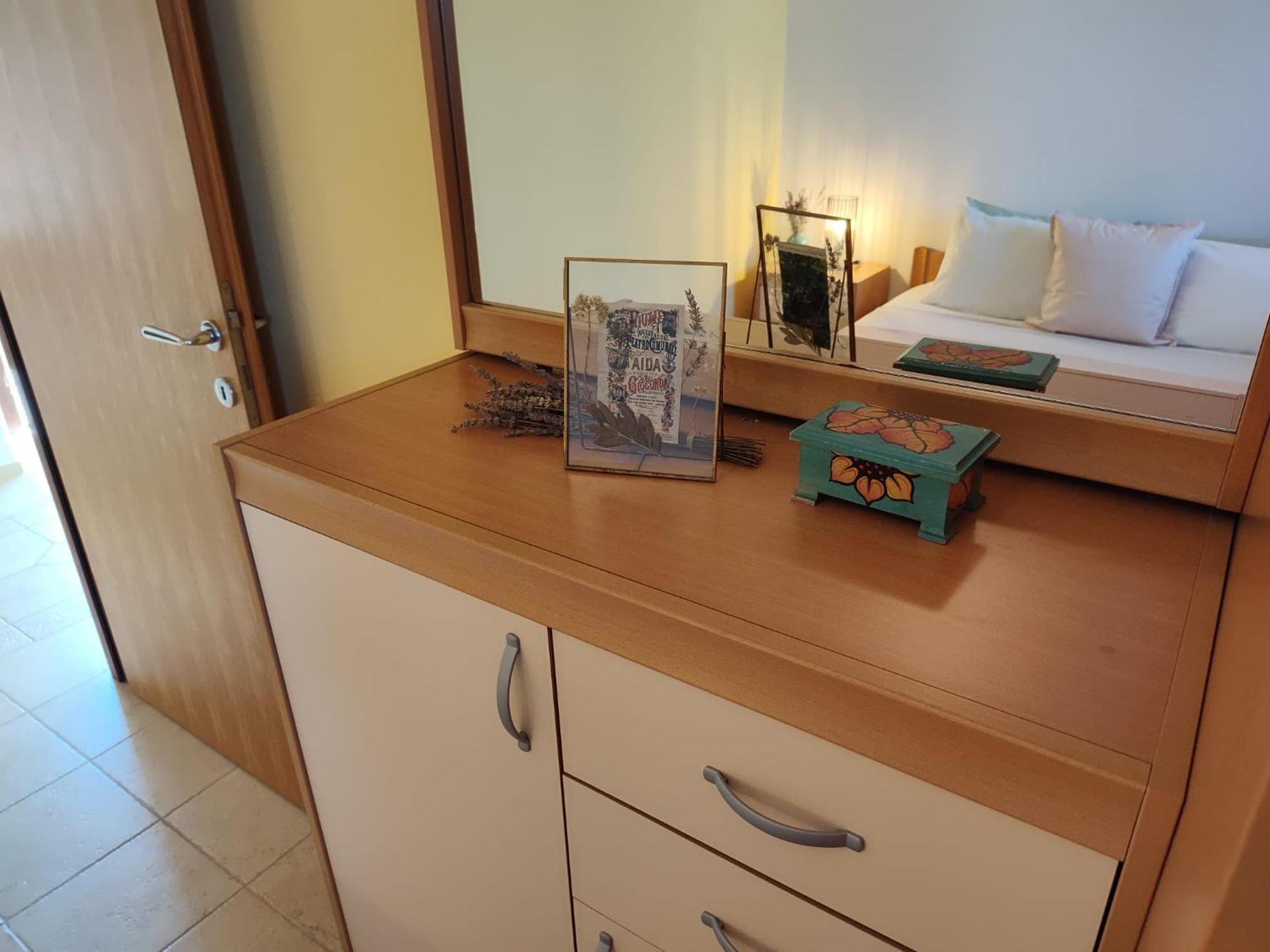 Hilltop Apartment Risika